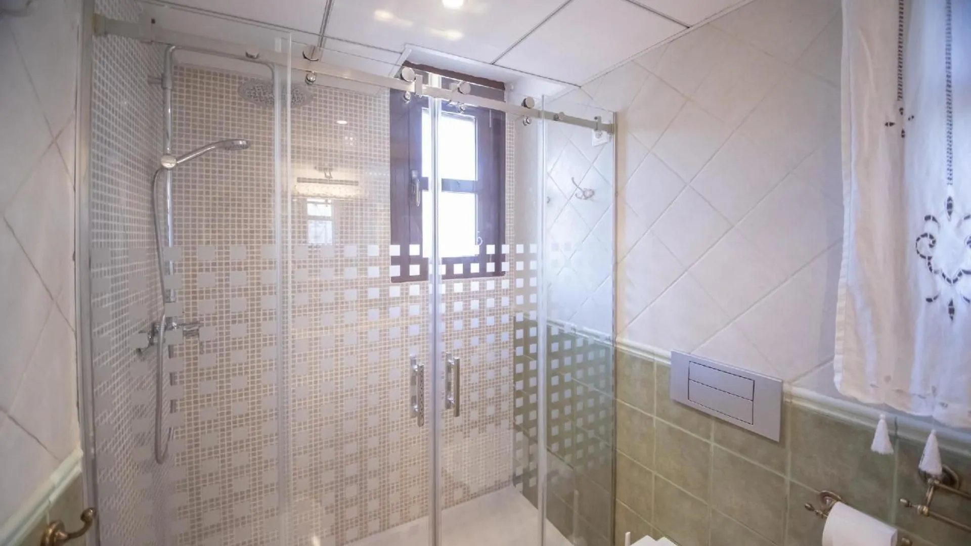 Ferienhaus Mit Privatpool Fuer 10 Personen Ca 349 Qm In Vandellos I Lhospitalet De Linfant, Costa Dorada Hospitalet De L'Infant