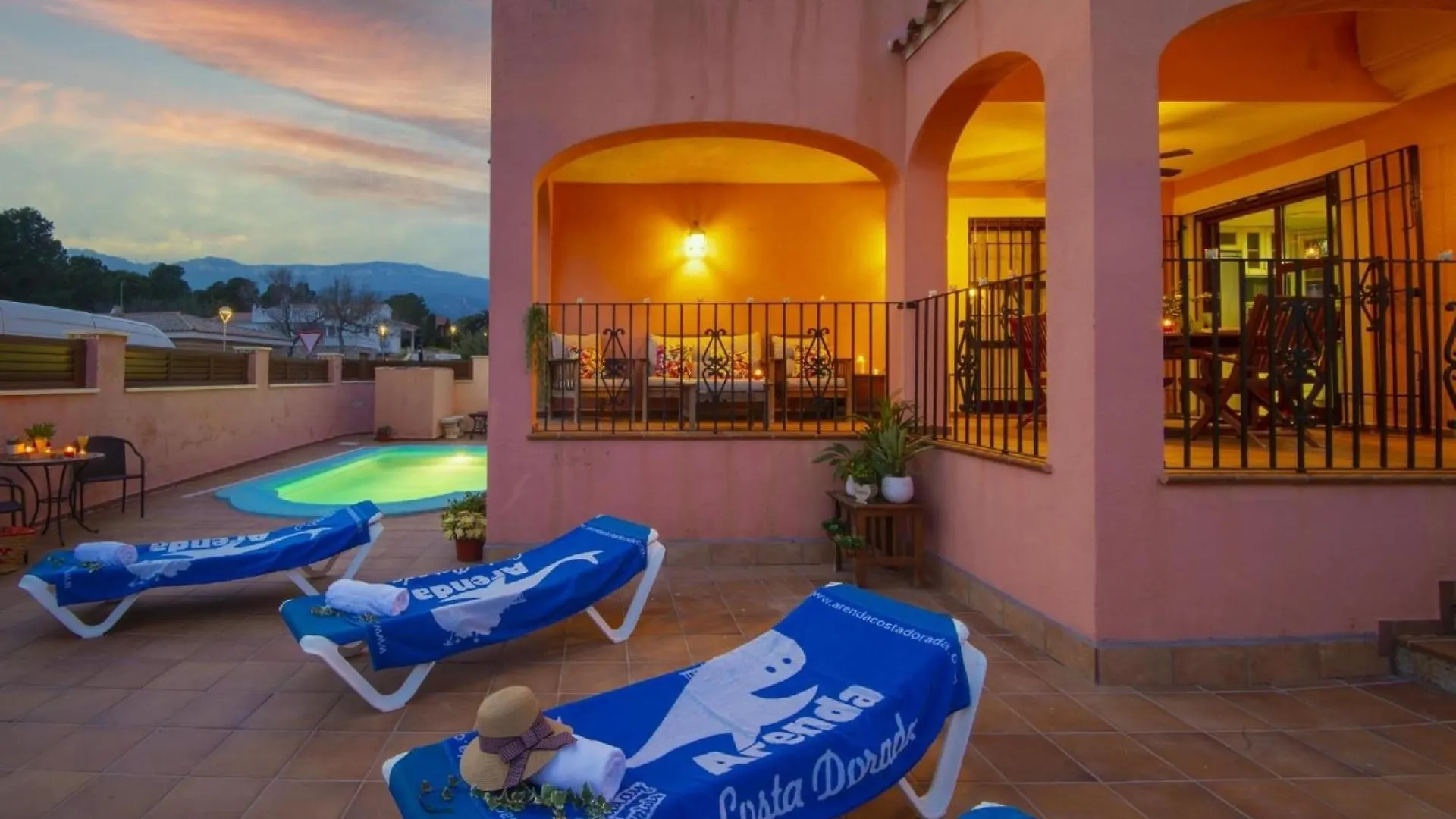 Ferienhaus Mit Privatpool Fuer 10 Personen Ca 349 Qm In Vandellos I Lhospitalet De Linfant, Costa Dorada Hospitalet De L'Infant Holiday home